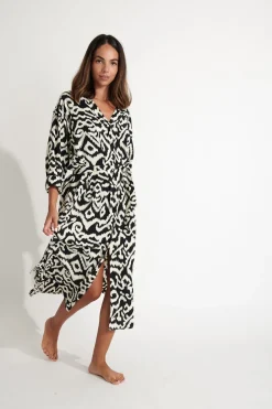 ROBE Noir SALINE GAROUPE